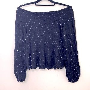 Off Shoulder Elastic Top Size Small NWT Japna Black White Polka Dots